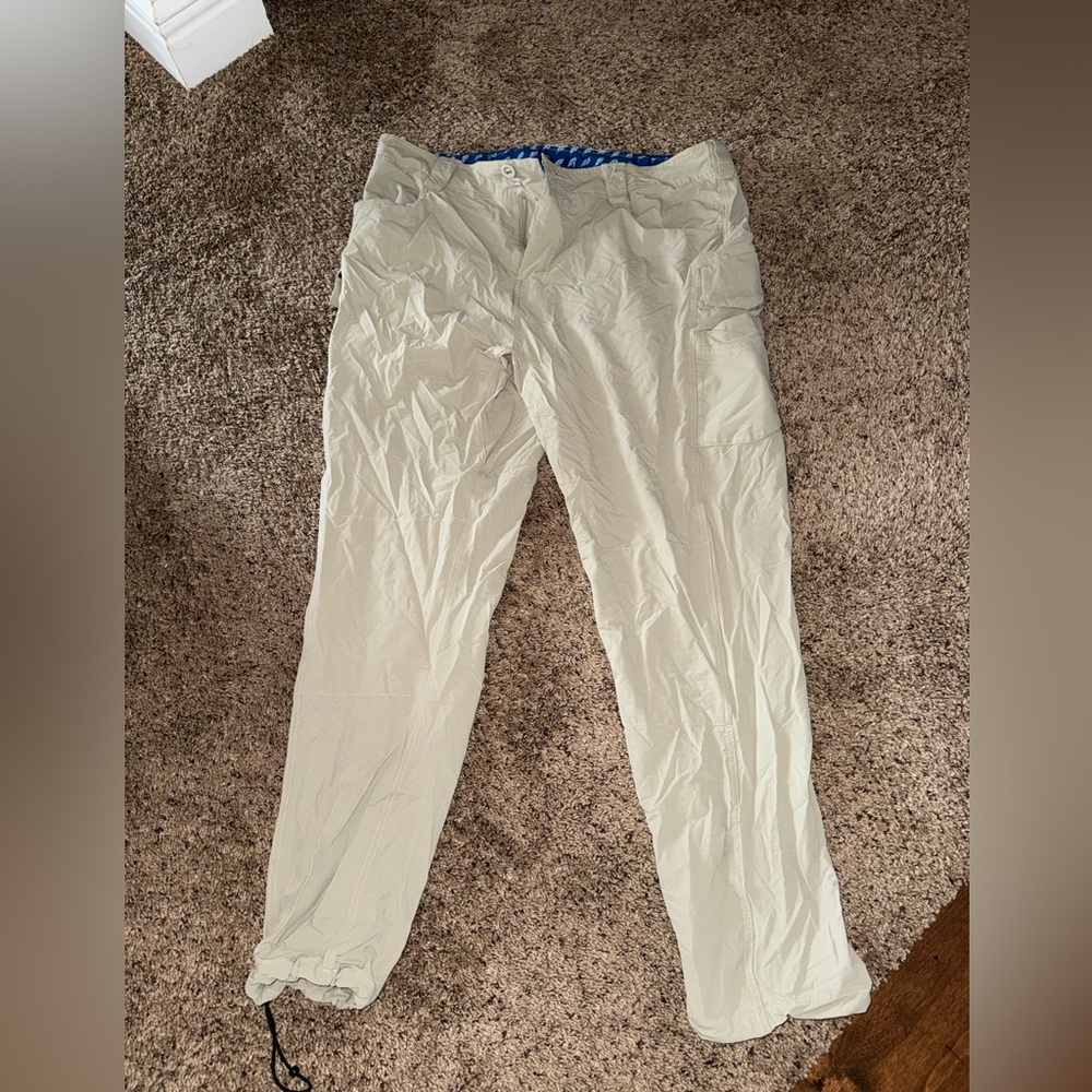 AFTCO Men's Light Tan Chinos